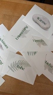 handgeschriebene Briefe und virtueller Erinnerungsraum Screenshot